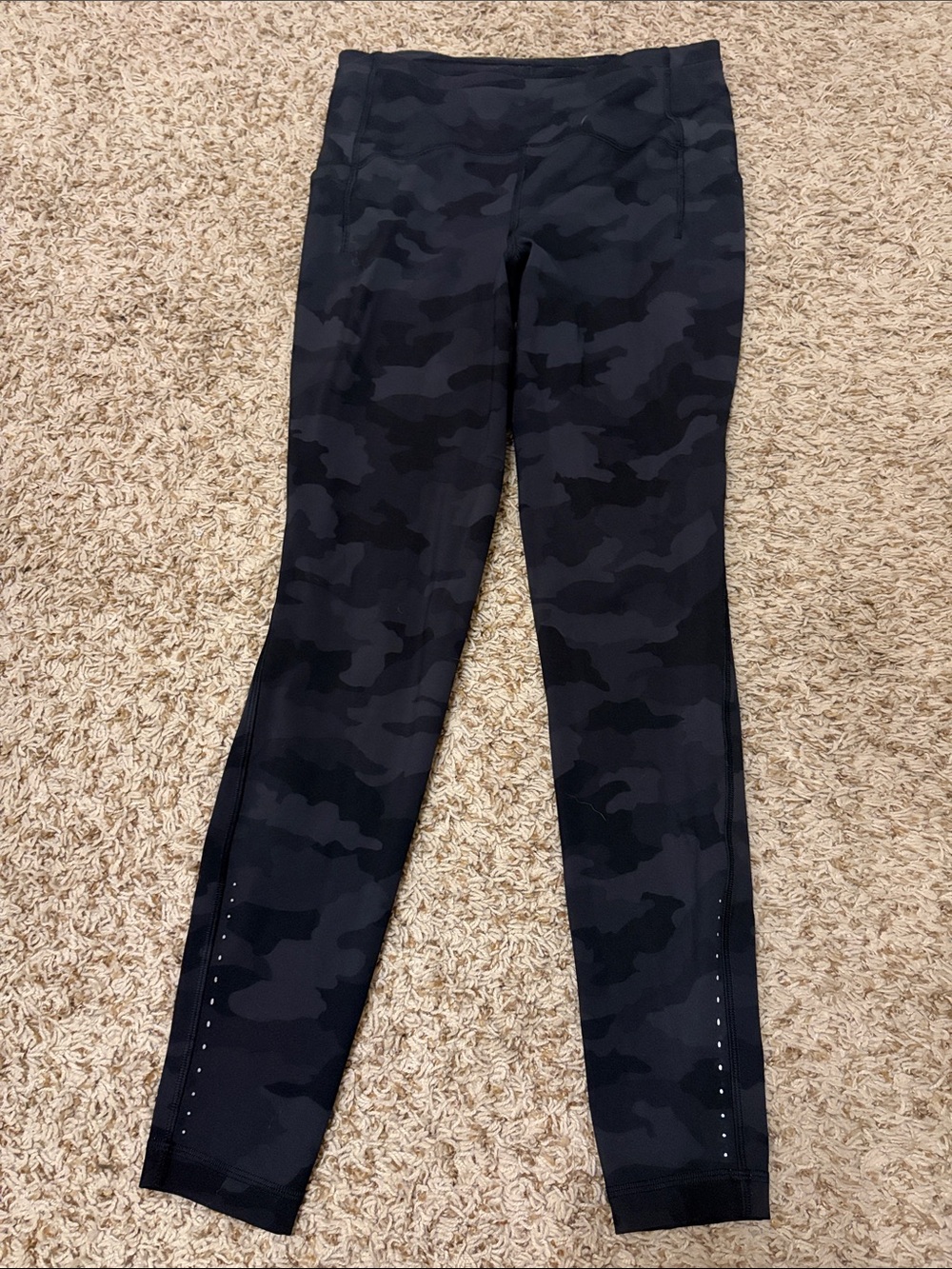 Lululemon Women’s Black Camo High-Waist Active Leggings